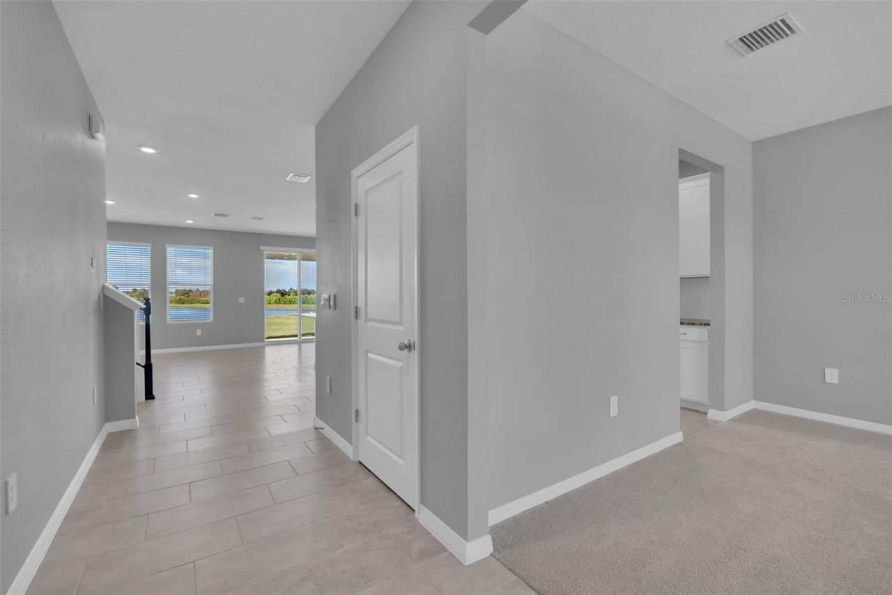 5748 Woodland Sage Drive, Sarasota, FL 34238 Photo