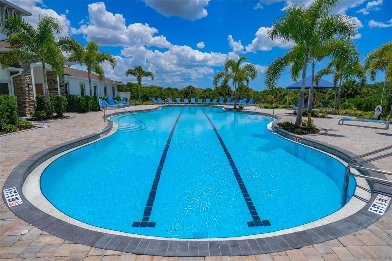 5748 Woodland Sage Drive, Sarasota, FL 34238 Photo