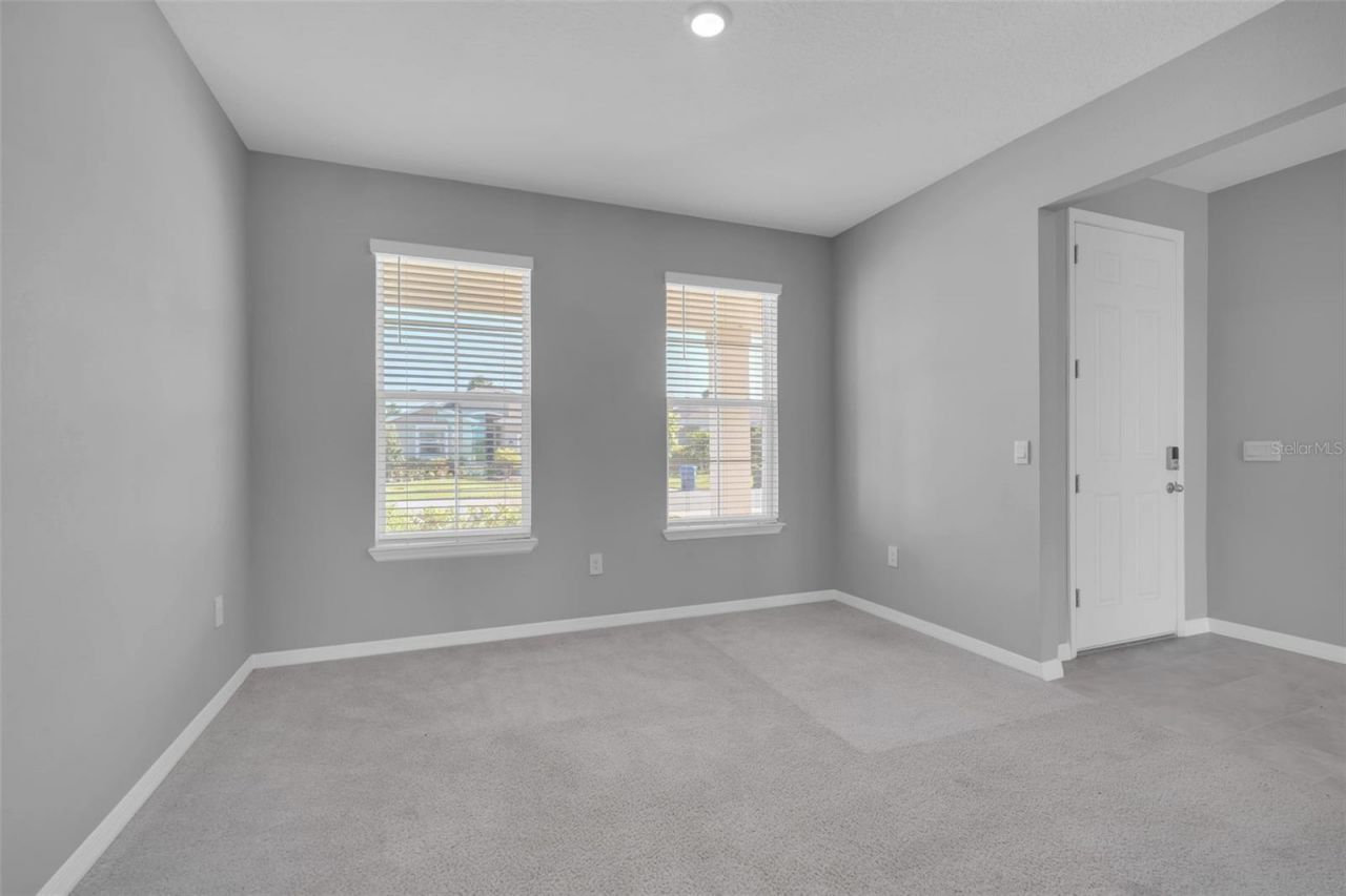 5748 Woodland Sage Drive, Sarasota, FL 34238 Photo