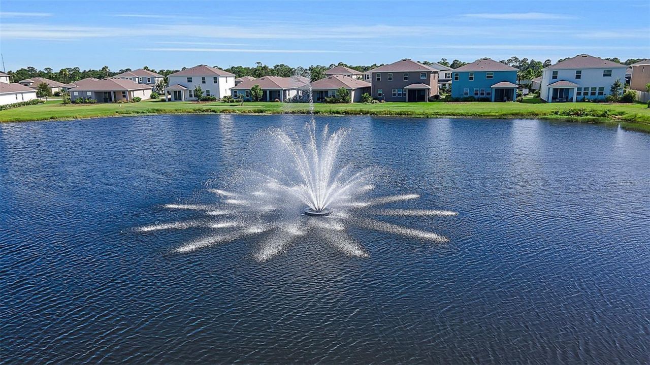 5748 Woodland Sage Drive, Sarasota, FL 34238 Photo