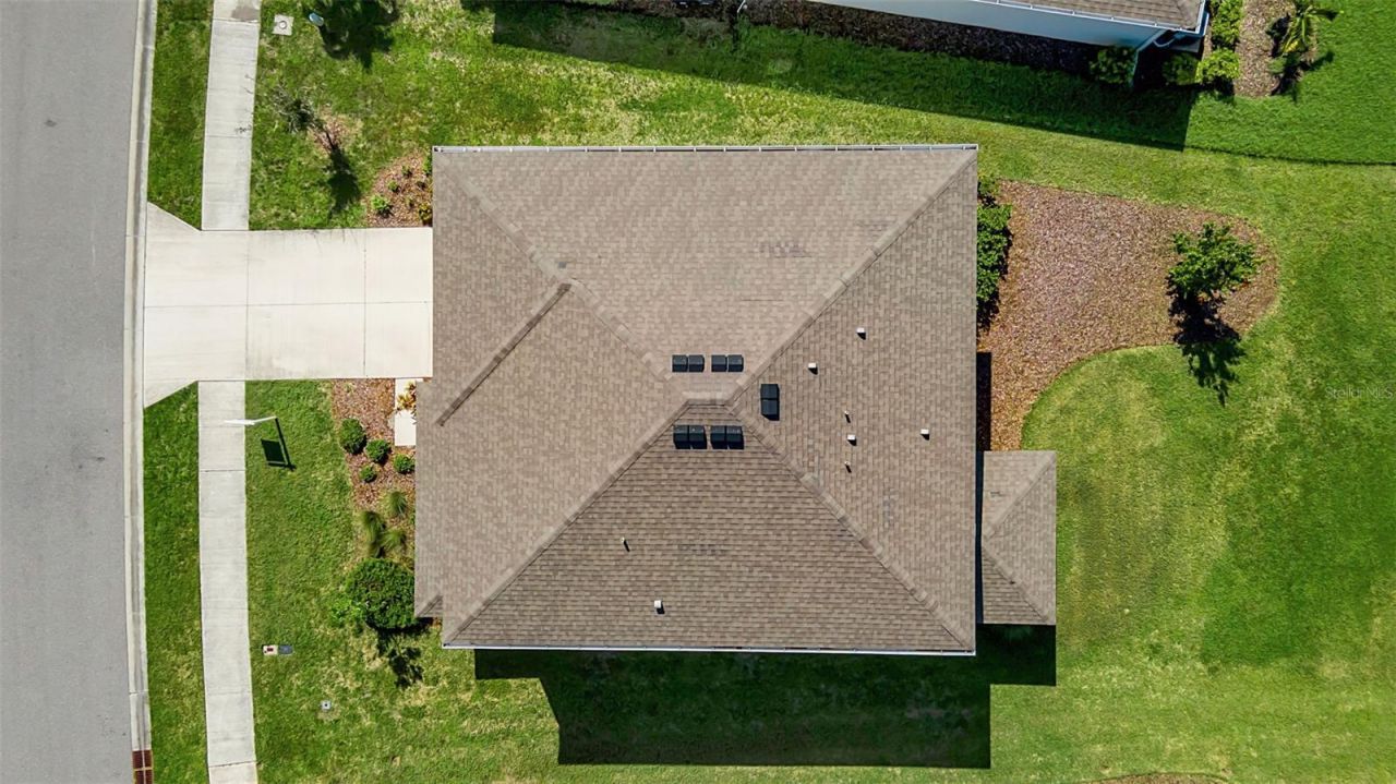 5748 Woodland Sage Drive, Sarasota, FL 34238 Photo