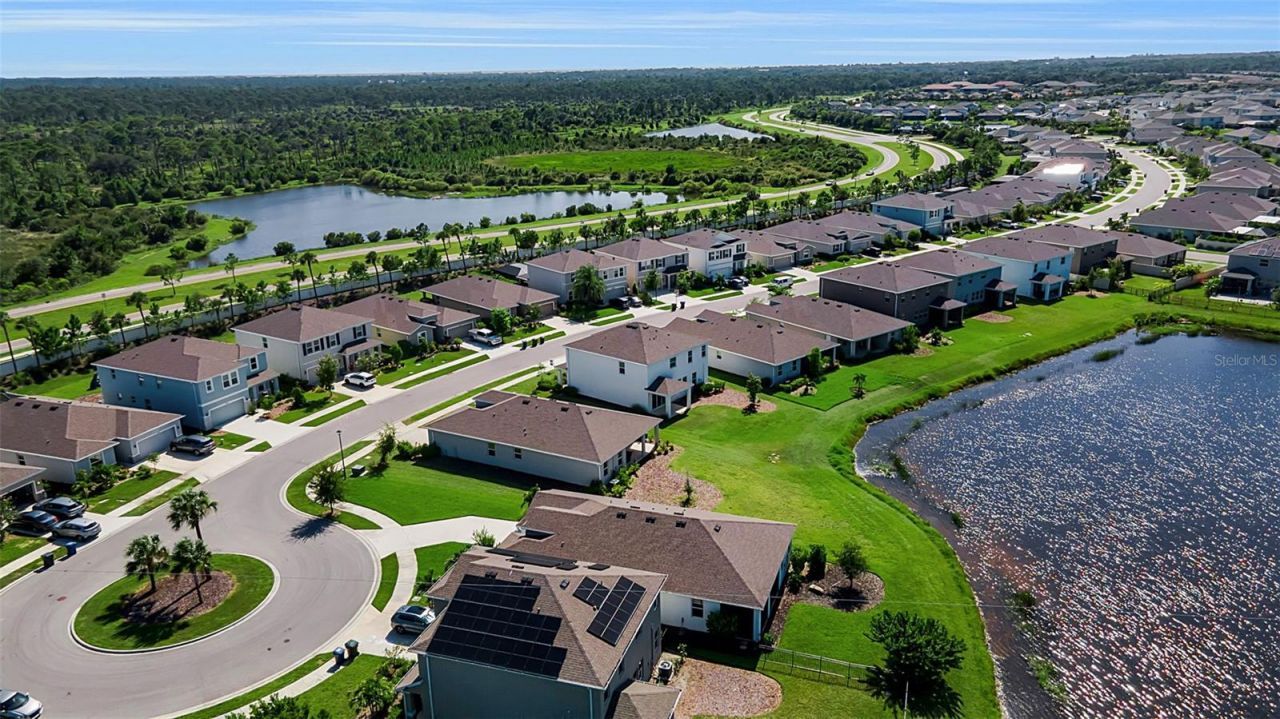 5748 Woodland Sage Drive, Sarasota, FL 34238 Photo
