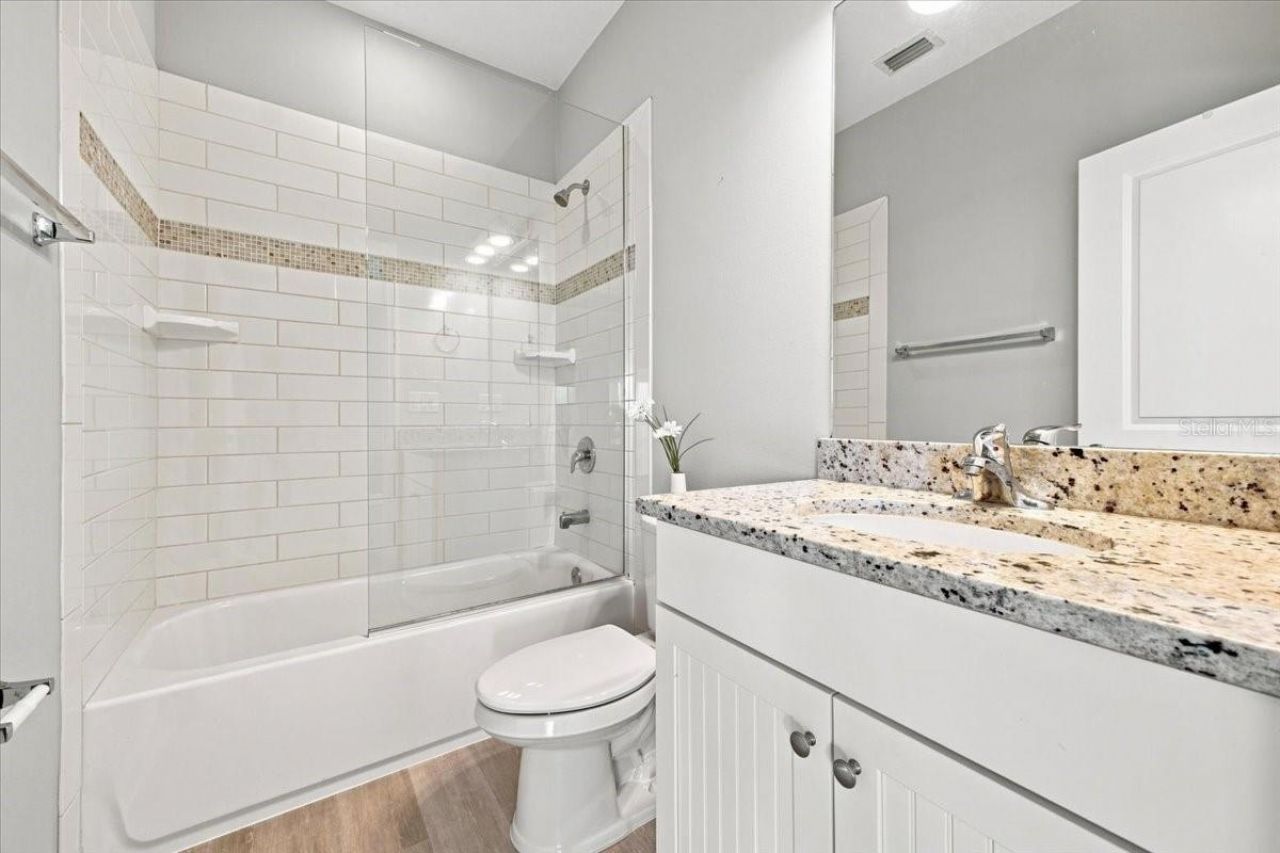 8124 37th Avenue Circle W, Bradenton, FL 34209 Photo