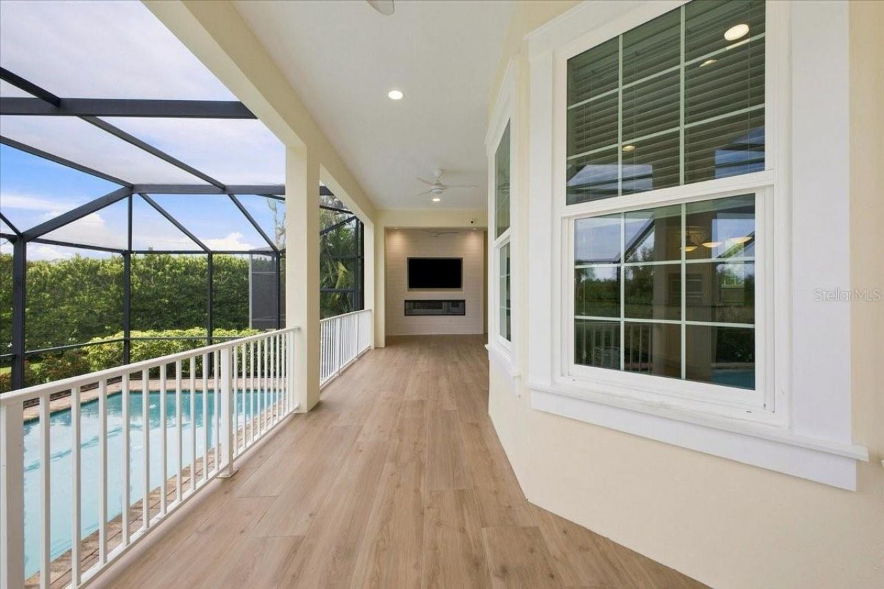 8124 37th Avenue Circle W, Bradenton, FL 34209 Photo