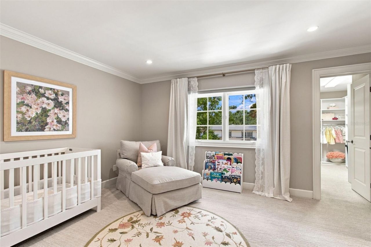 4537 W Swann Avenue, Tampa, FL 33609 Photo