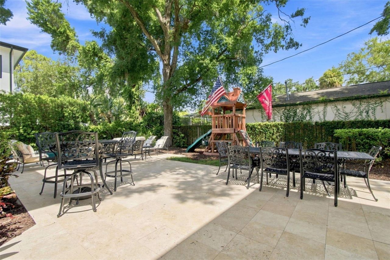 4537 W Swann Avenue, Tampa, FL 33609 Photo
