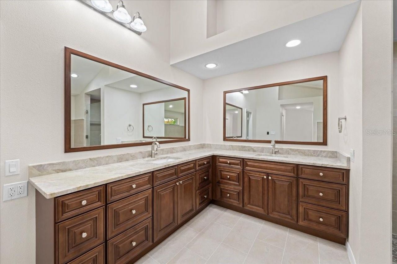 1701 Allens Creek Drive, Clearwater, FL 33764 Photo