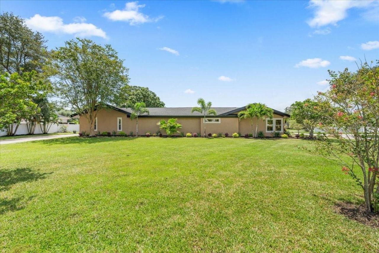 1701 Allens Creek Drive, Clearwater, FL 33764 Photo