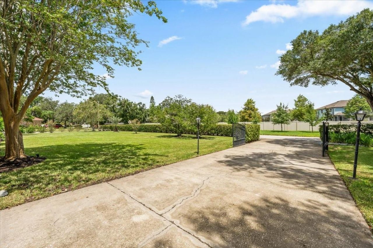 1701 Allens Creek Drive, Clearwater, FL 33764 Photo