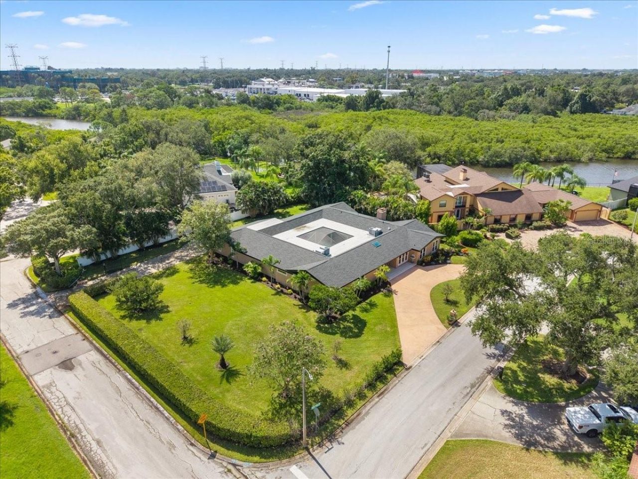 1701 Allens Creek Drive, Clearwater, FL 33764 Photo