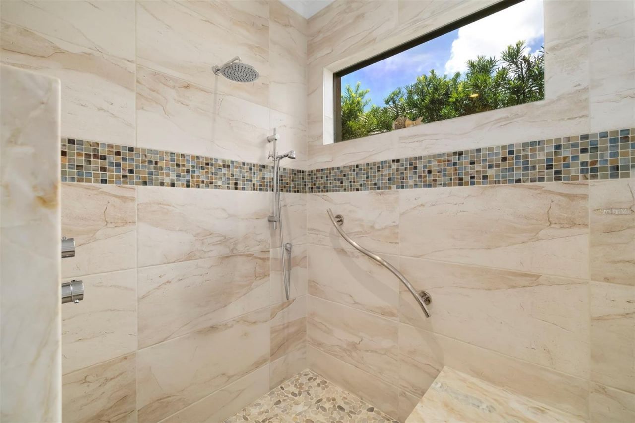 7215 Chatsworth Court, Bradenton, FL 34201 Photo