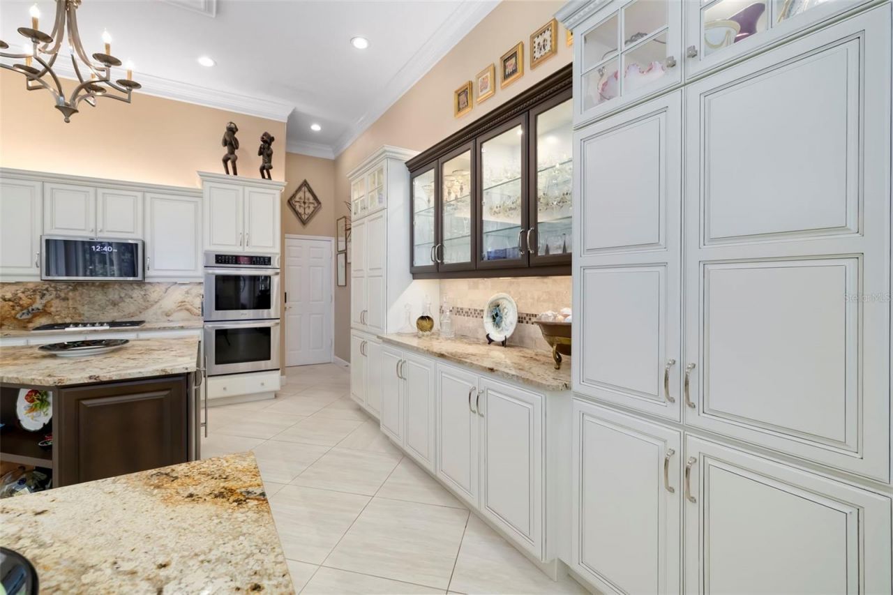 7215 Chatsworth Court, Bradenton, FL 34201 Photo