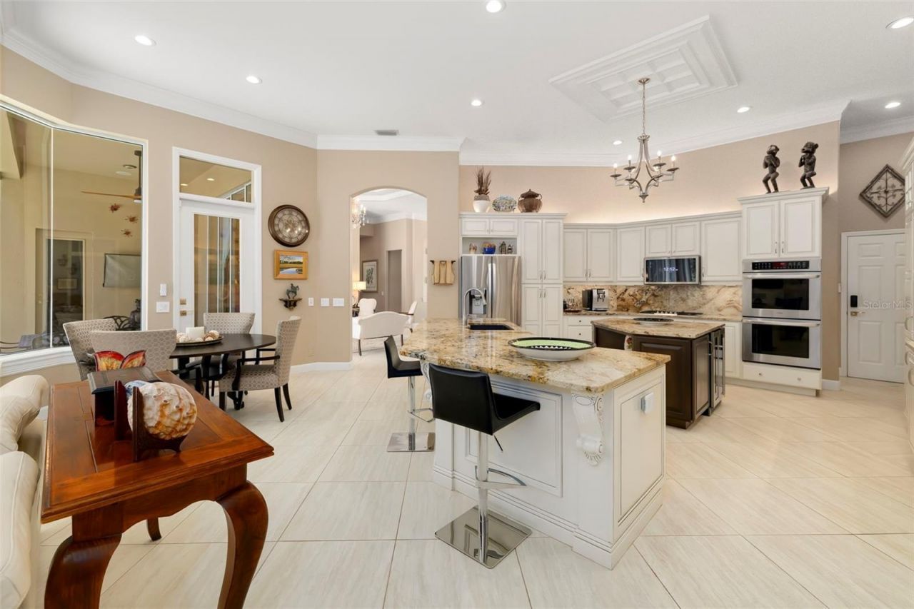7215 Chatsworth Court, Bradenton, FL 34201 Photo