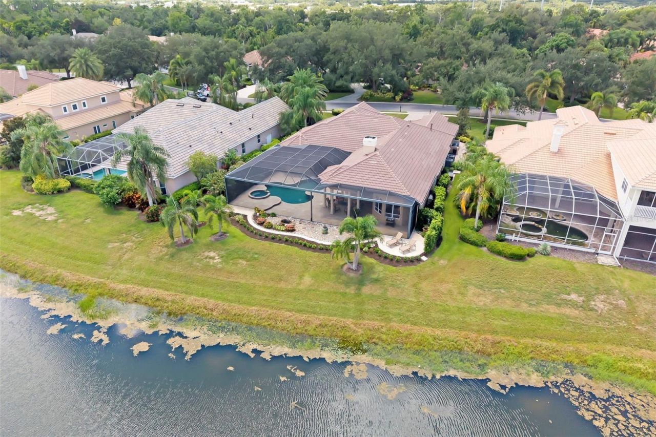 7215 Chatsworth Court, Bradenton, FL 34201 Photo