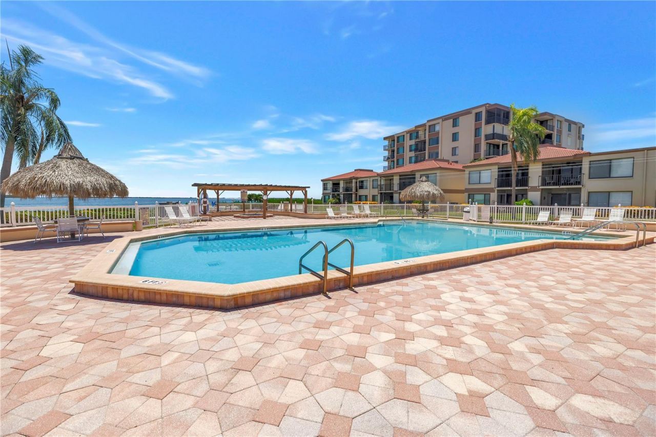 6269 Palma Del Mar Boulevard S, Unit 508, Saint Petersburg, FL 33715 Photo