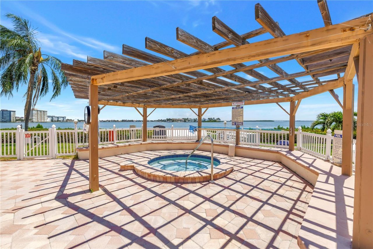 6269 Palma Del Mar Boulevard S, Unit 508, Saint Petersburg, FL 33715 Photo