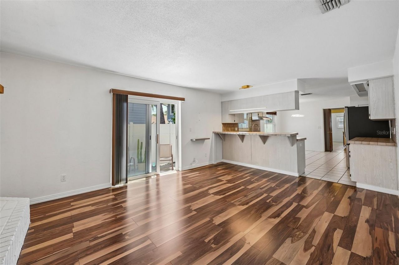 144 8th Avenue N, Saint Petersburg, FL 33701 Photo