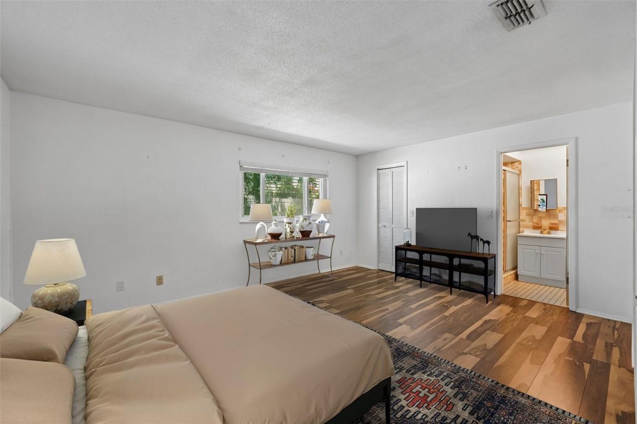 144 8th Avenue N, Saint Petersburg, FL 33701 Photo