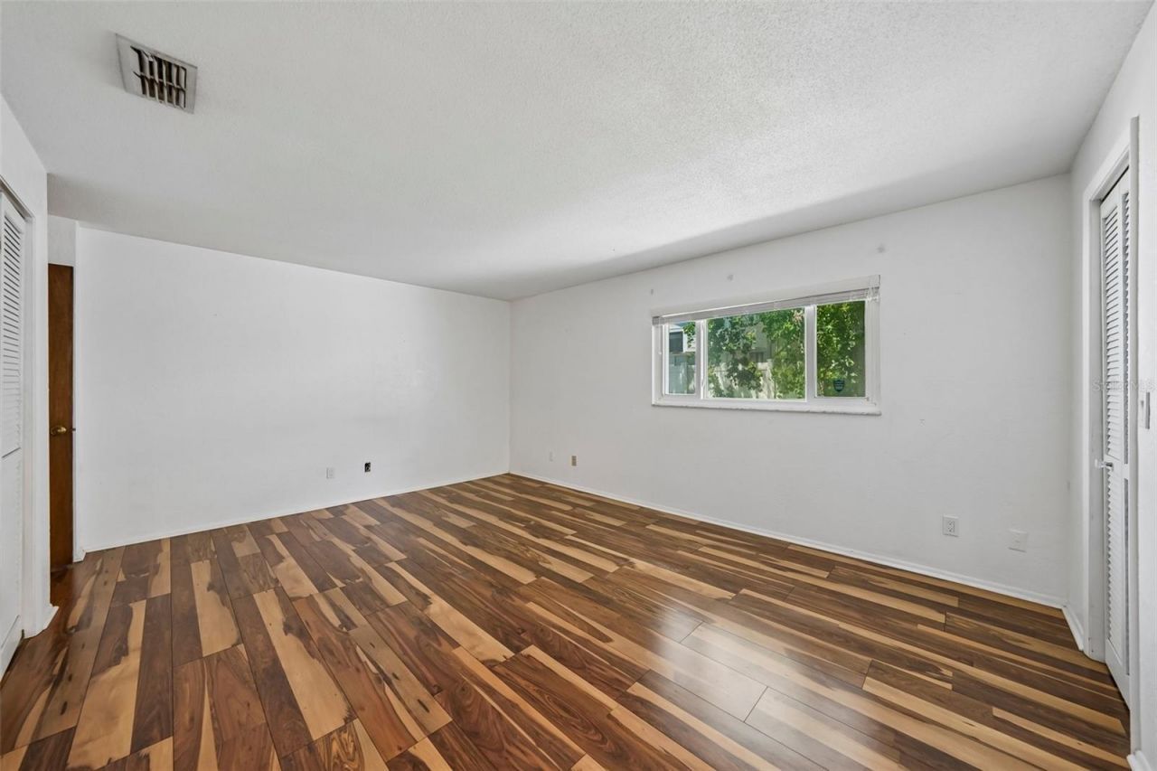 144 8th Avenue N, Saint Petersburg, FL 33701 Photo