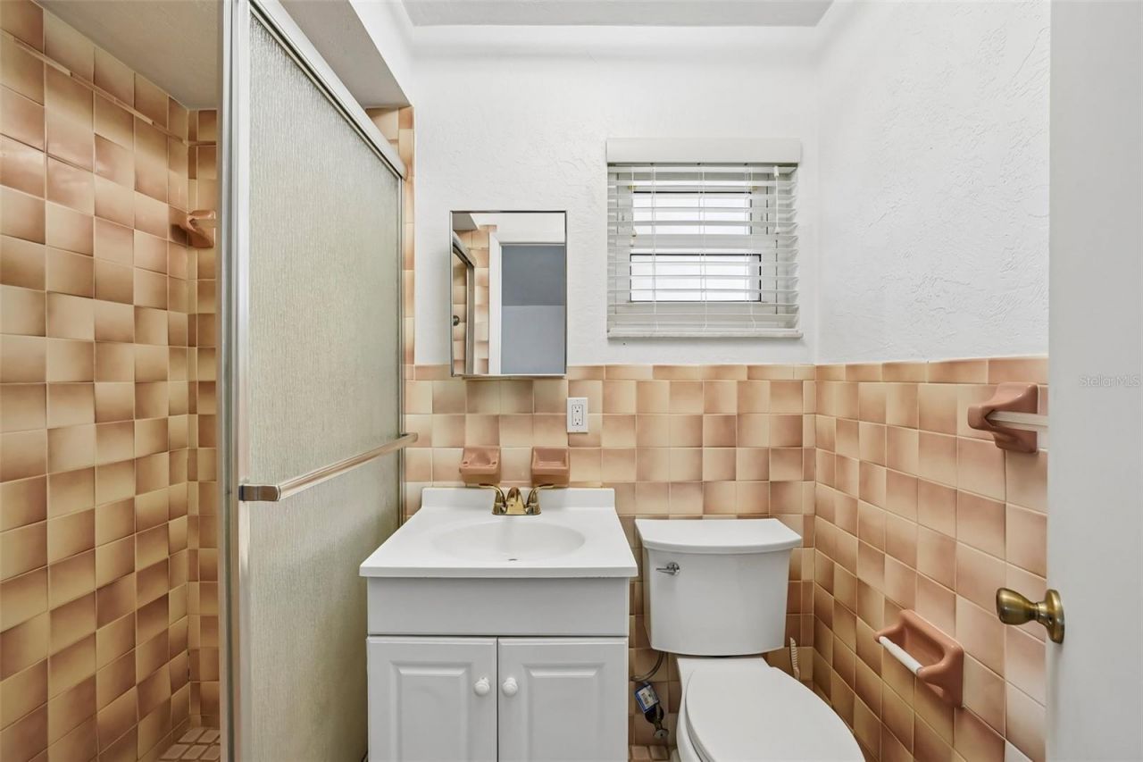 144 8th Avenue N, Saint Petersburg, FL 33701 Photo