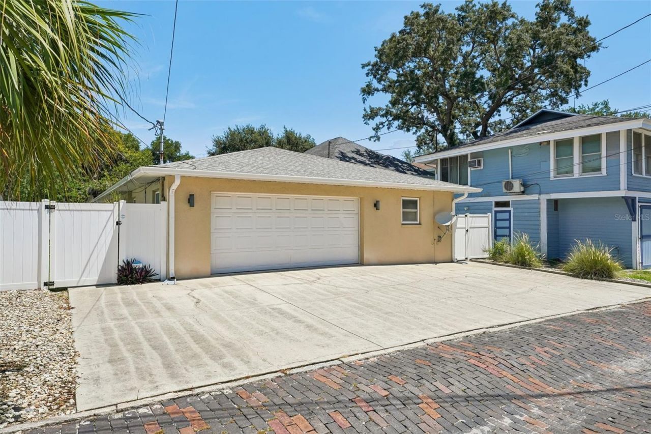 144 8th Avenue N, Saint Petersburg, FL 33701 Photo