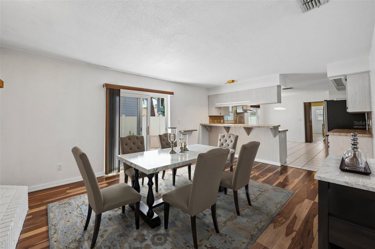 144 8th Avenue N, Saint Petersburg, FL 33701 Photo