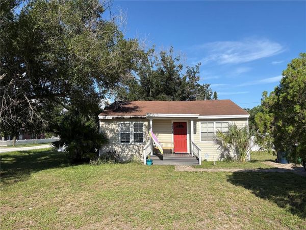 6302 S ADELIA AVENUE , TAMPA, FL 33616