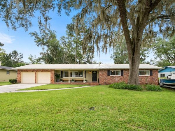 817 NW 37TH DRIVE , GAINESVILLE, FL 32605