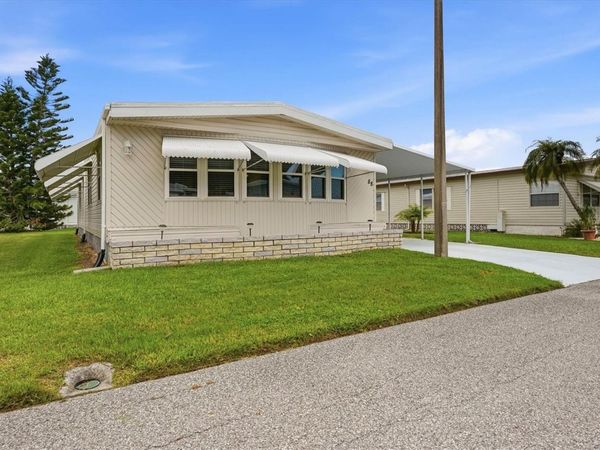 808 53RD AVENUE E, Unit 88, BRADENTON, FL 34203