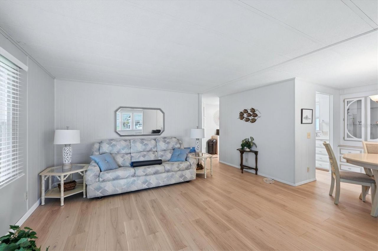 808 53rd Avenue E, Unit 88, Bradenton, FL 34203 Photo