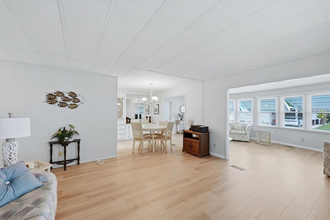 808 53rd Avenue E, Unit 88, Bradenton, FL 34203 Photo