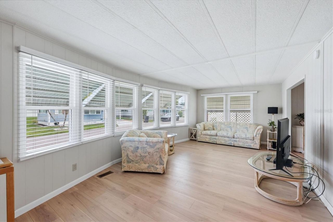 808 53rd Avenue E, Unit 88, Bradenton, FL 34203 Photo