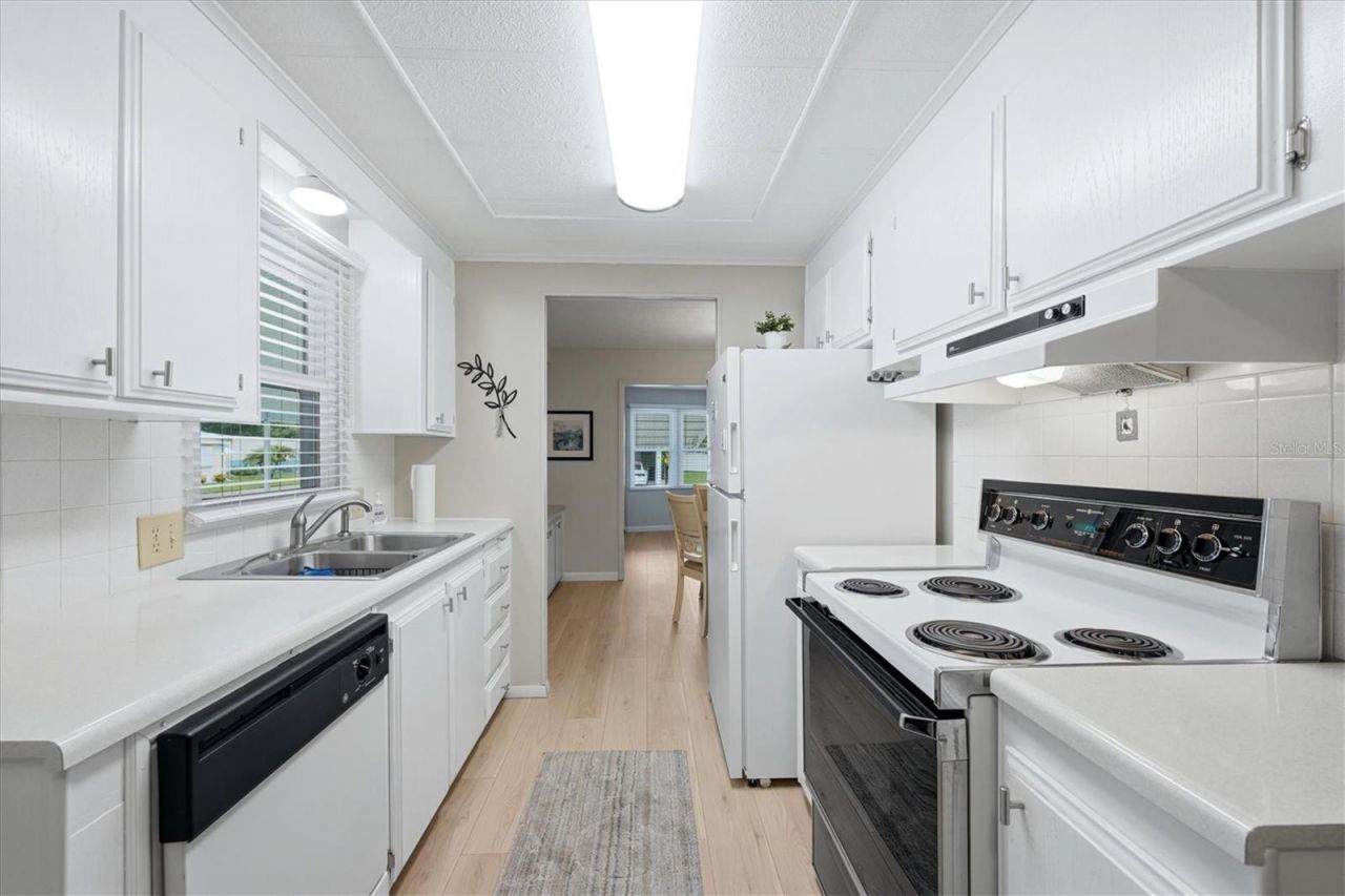 808 53rd Avenue E, Unit 88, Bradenton, FL 34203 Photo