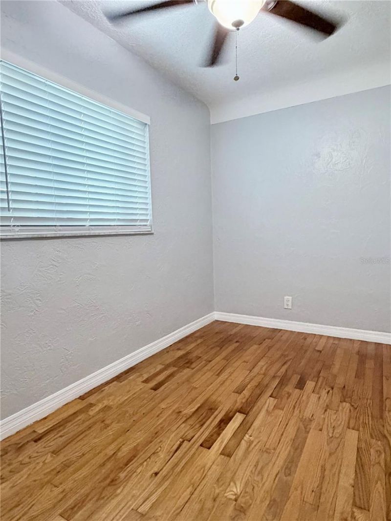 4320 Yardley Avenue N, Saint Petersburg, FL 33713 Photo