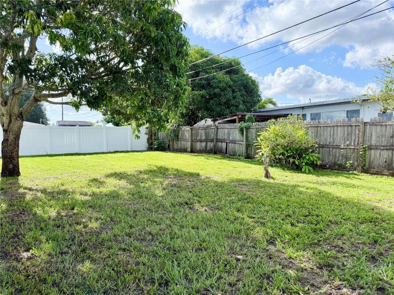 4320 Yardley Avenue N, Saint Petersburg, FL 33713 Photo