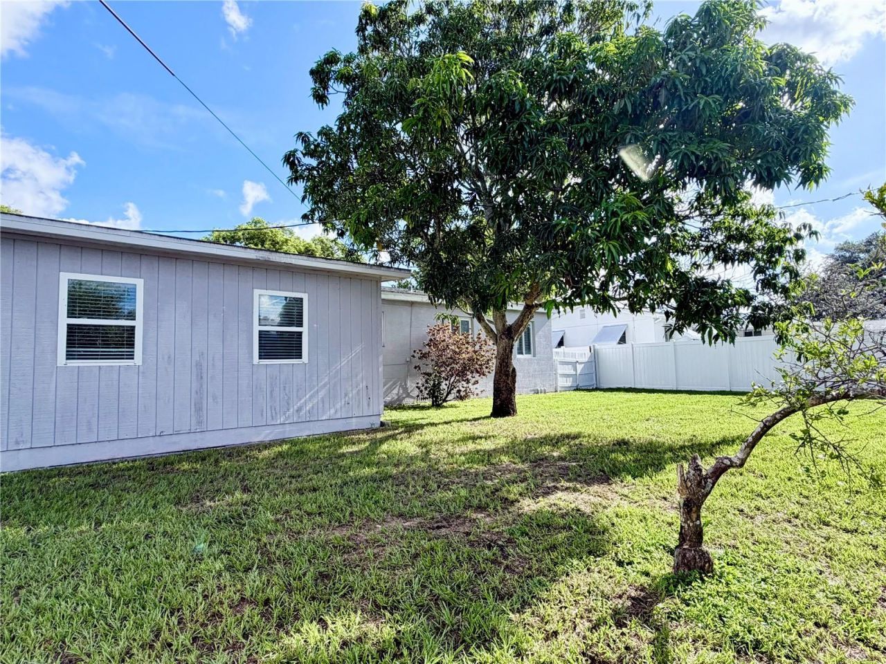 4320 Yardley Avenue N, Saint Petersburg, FL 33713 Photo