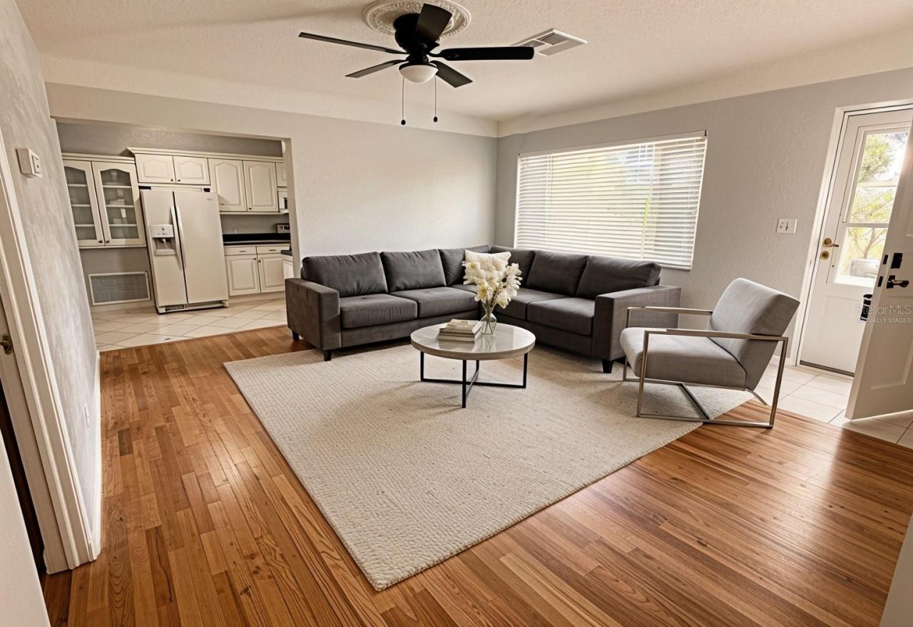 4320 Yardley Avenue N, Saint Petersburg, FL 33713 Photo