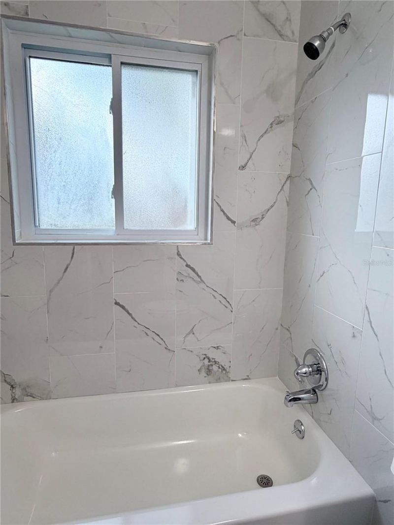 4320 Yardley Avenue N, Saint Petersburg, FL 33713 Photo