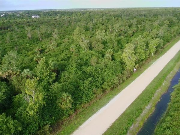 720 SHADY HALLOW BOULEVARD W, NAPLES, FL 34120