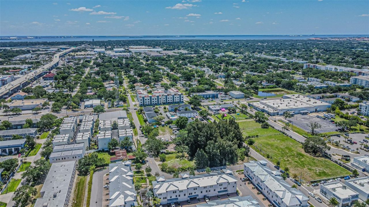 4904 W Paul Avenue, Tampa, FL 33611 Photo
