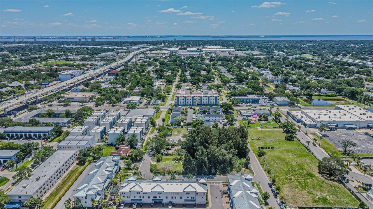 4904 W Paul Avenue, Tampa, FL 33611 Photo