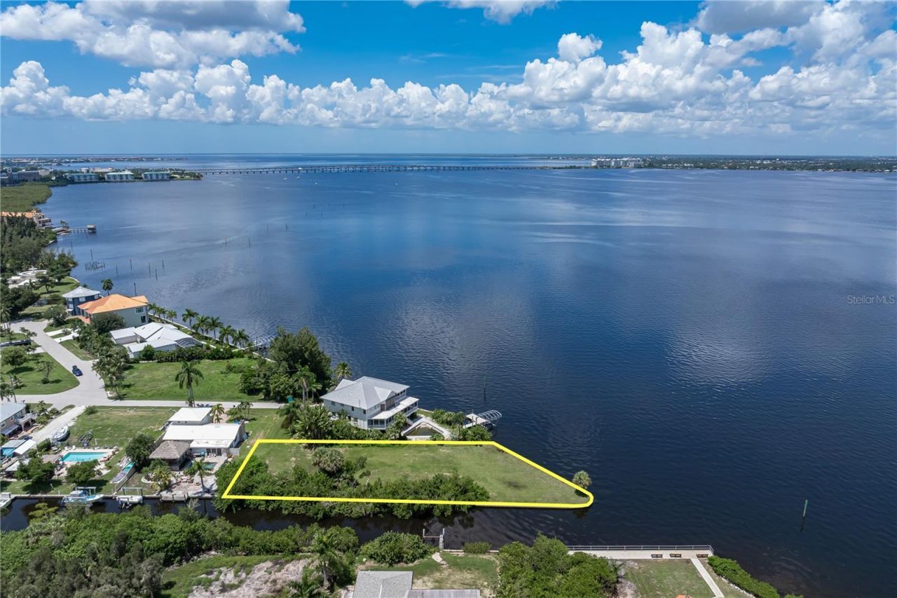 302 Klispie Drive , Punta Gorda, FL 33950 Photo
