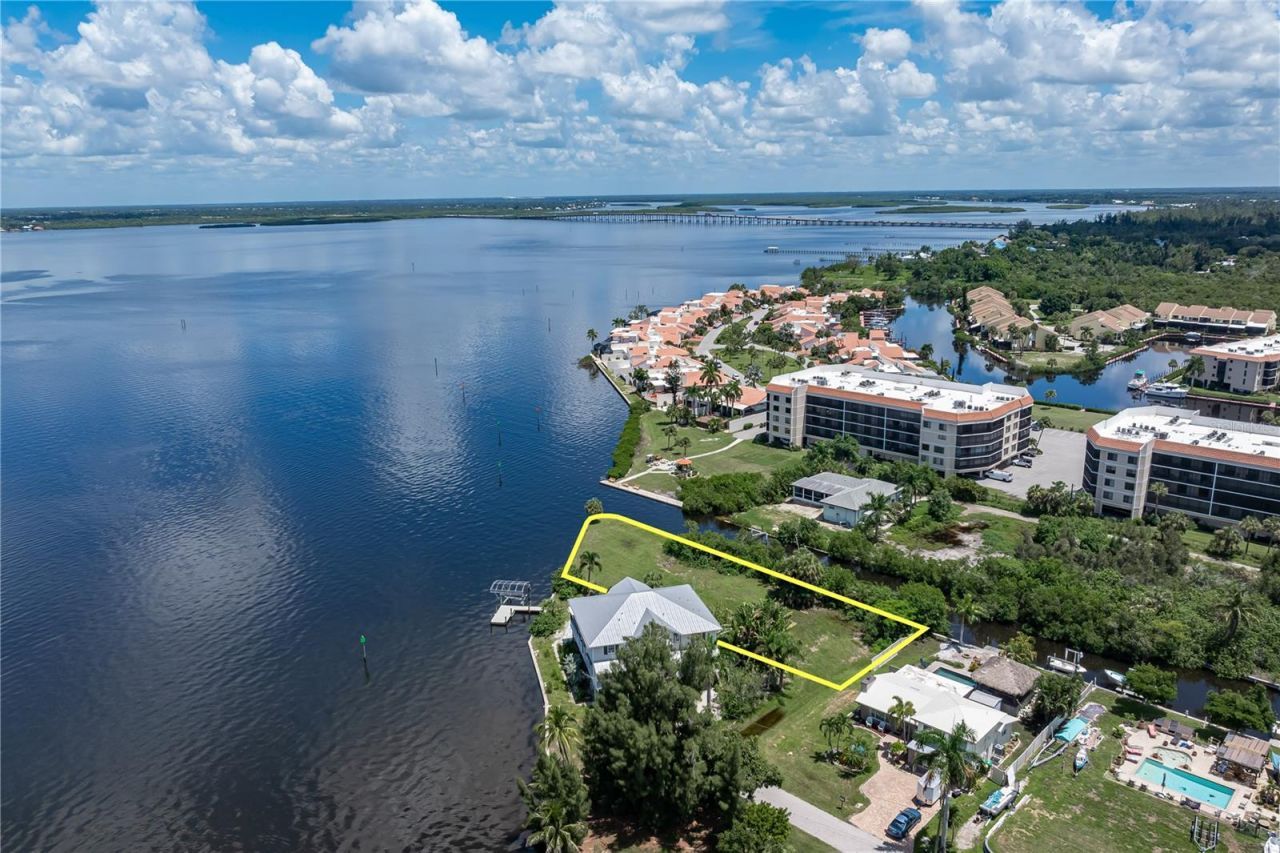302 Klispie Drive , Punta Gorda, FL 33950 Photo