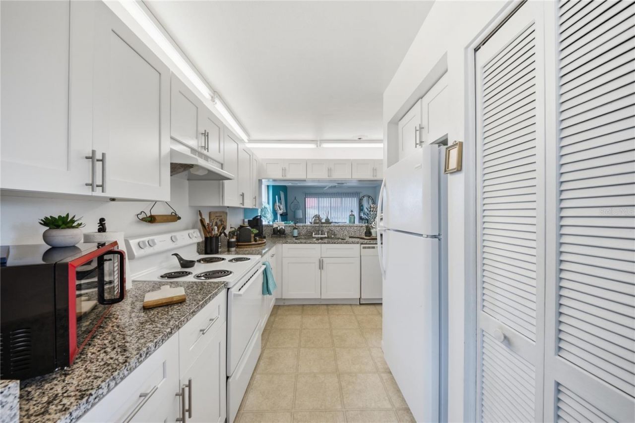 2755 Barna Avenue , Titusville, FL 32780 Photo