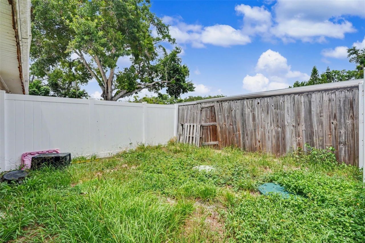 5513 Oceanic Road , Holiday, FL 34690 Photo
