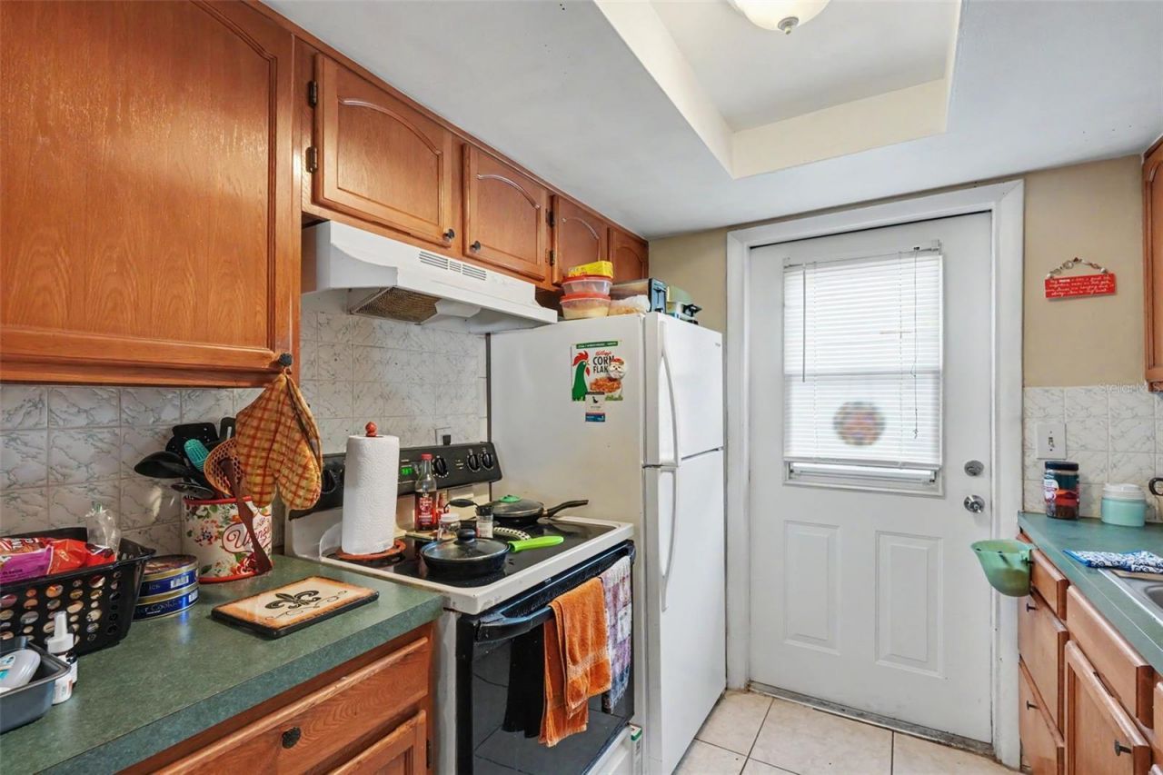 5513 Oceanic Road , Holiday, FL 34690 Photo