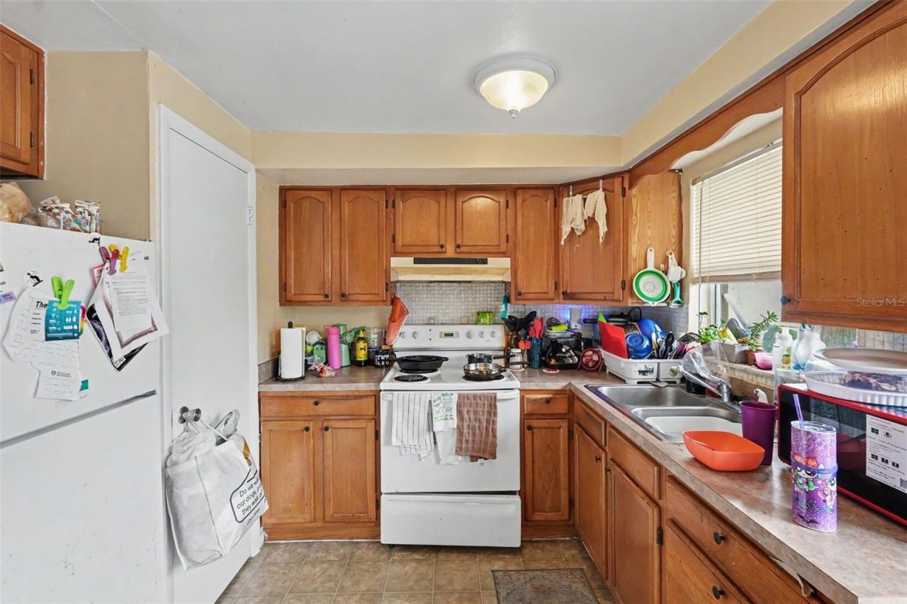5513 Oceanic Road , Holiday, FL 34690 Photo