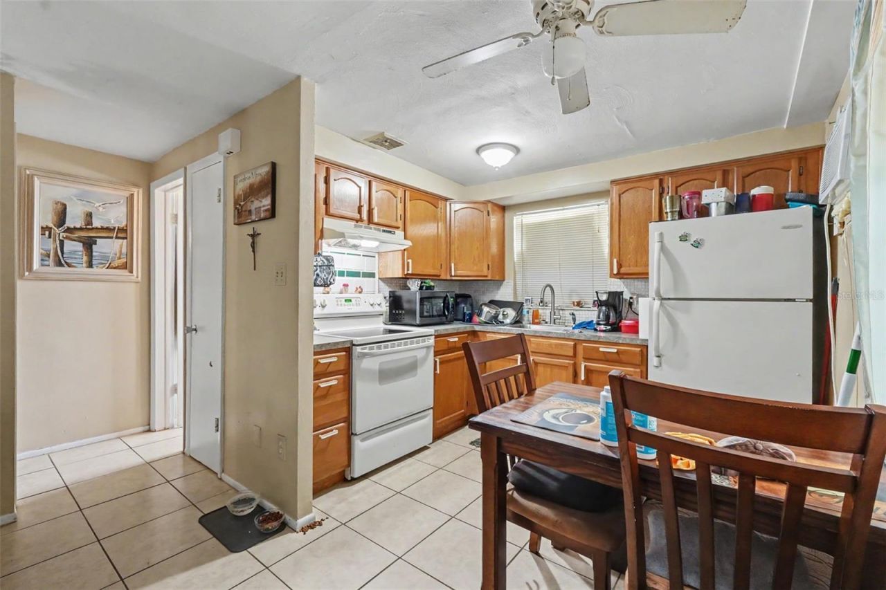 5513 Oceanic Road , Holiday, FL 34690 Photo