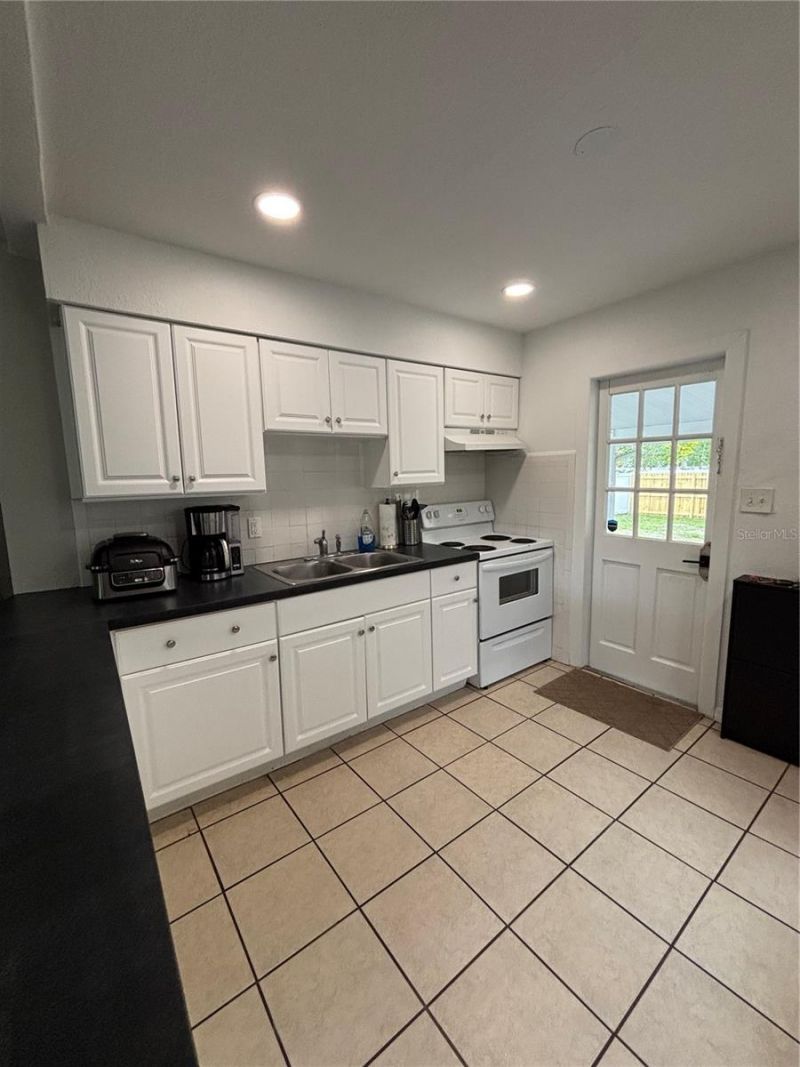 4420 Dr Martin Luther King Jr Street N, Saint Petersburg, FL 33703 Photo
