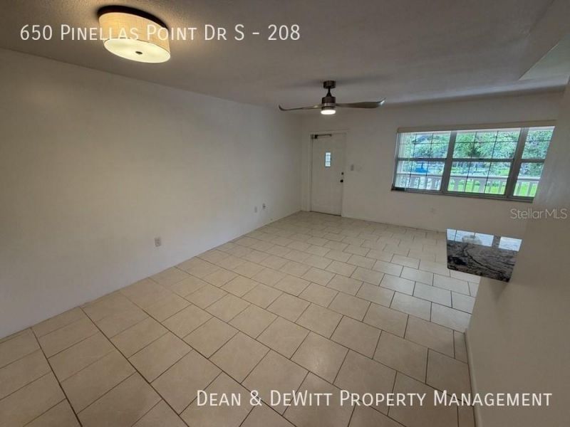 650 Pinellas Point Drive S, Unit 208, Saint Petersburg, FL 33705 Photo